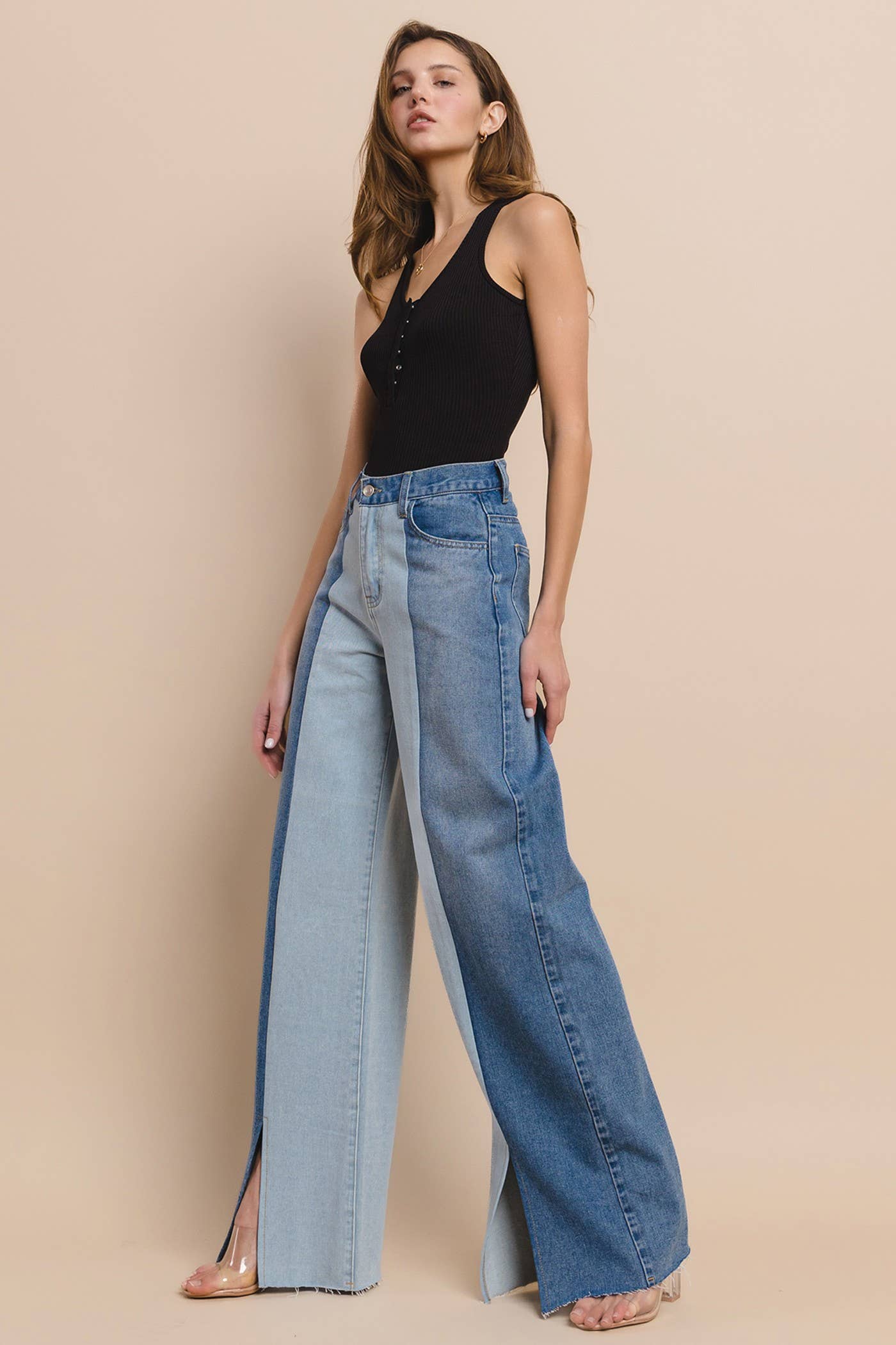 COLORBLOCK JEANS WITH SPLIT SEAM