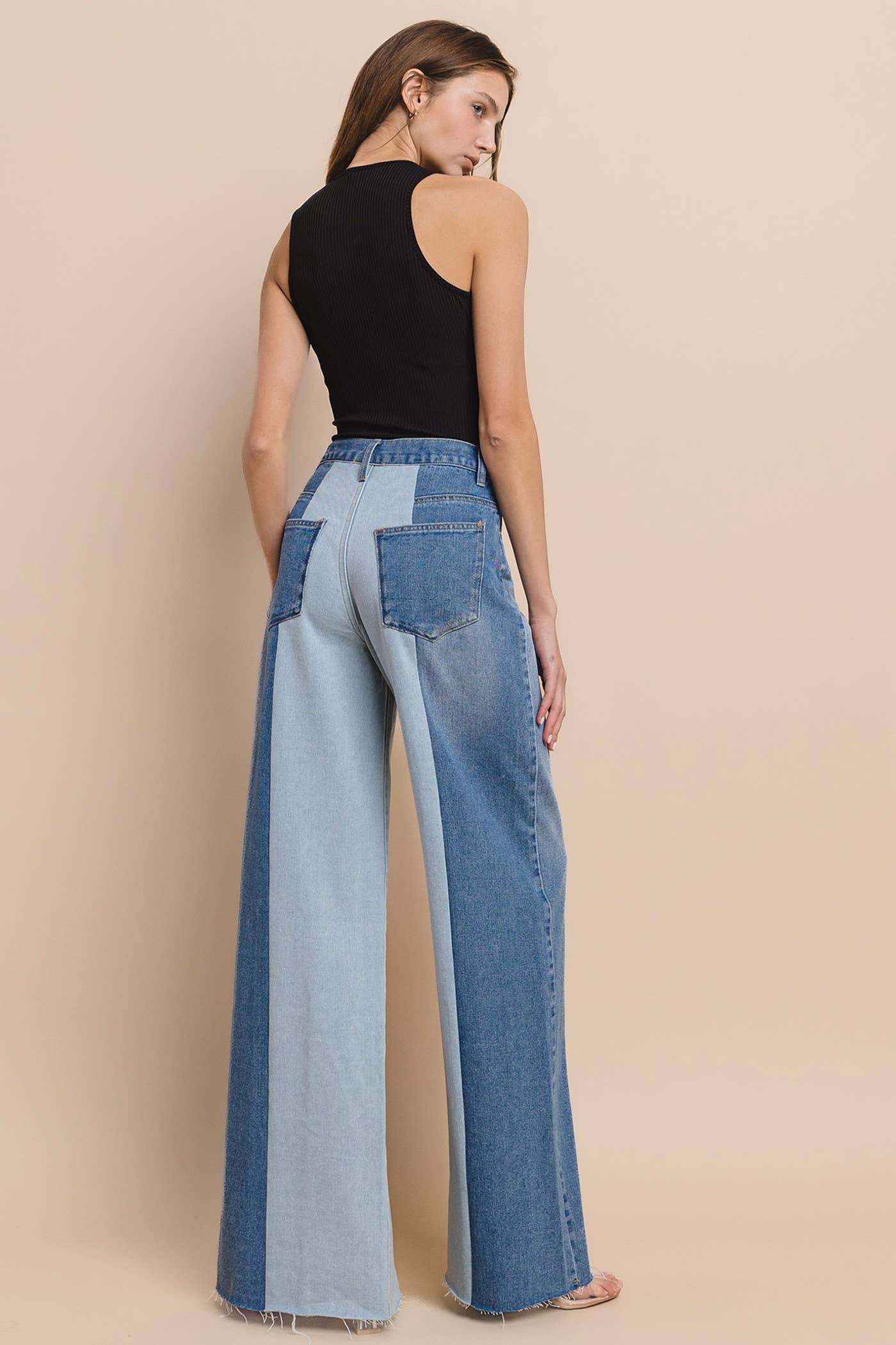 COLORBLOCK JEANS WITH SPLIT SEAM