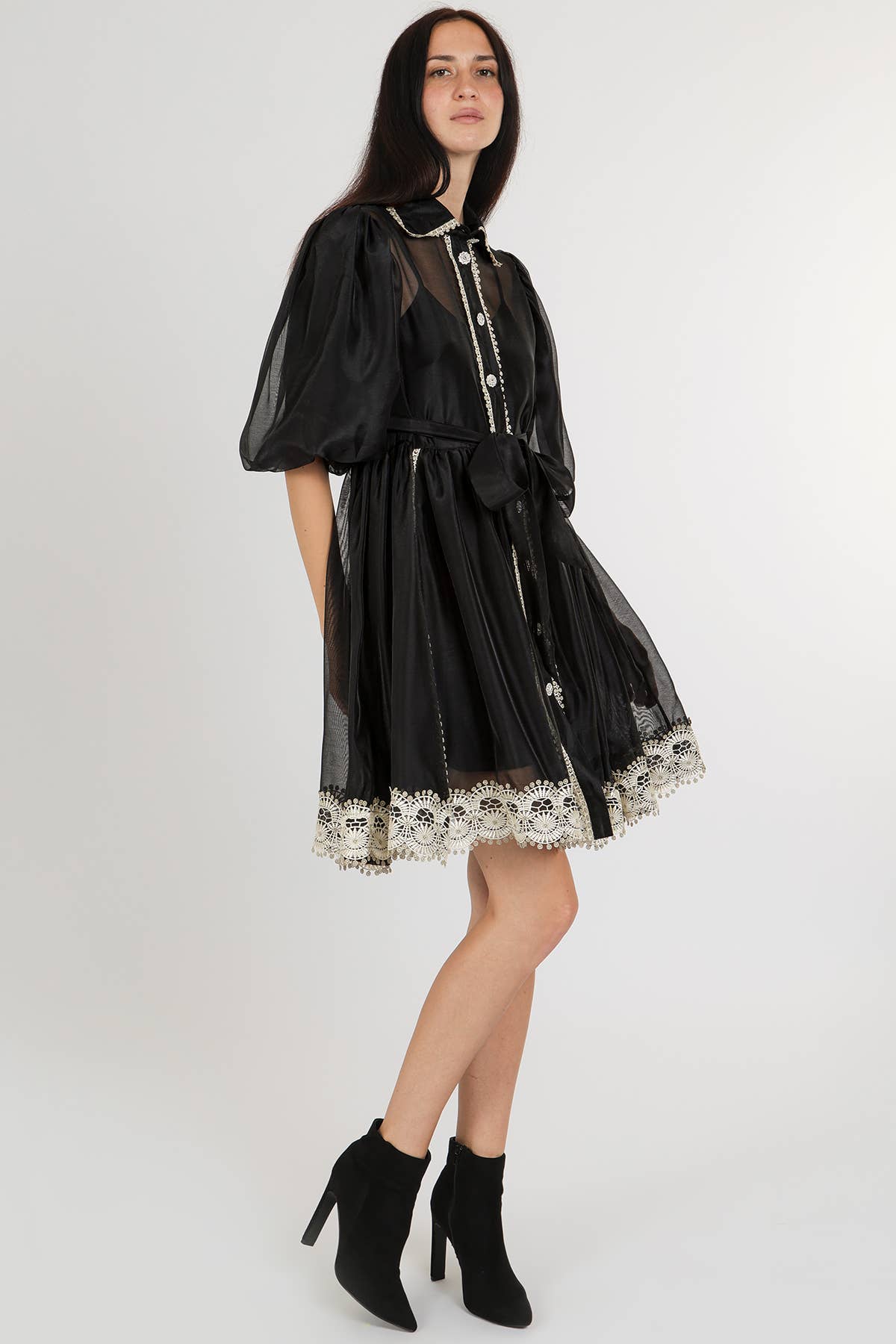 Beaded Lace Trim Detail Belted Chiffon Mini Dress