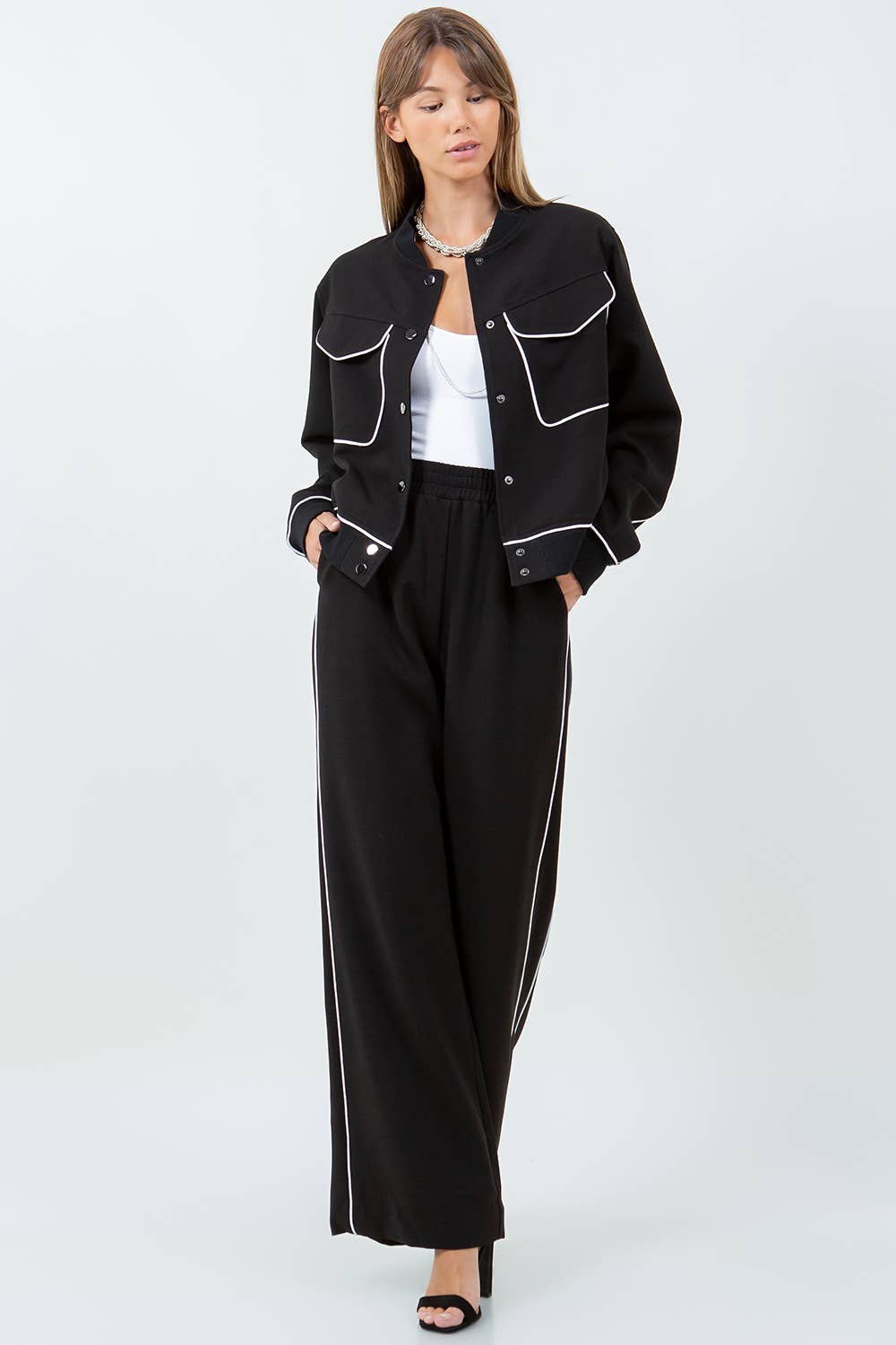 ALANA CONTRAST PIPING DETAILED  BOMBER JACKET